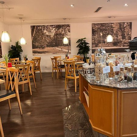 Parkhotel Bad Homburg บาดฮอมบูร์ก ฟอร์ แดร์เฮอเฮอ ภายนอก รูปภาพ