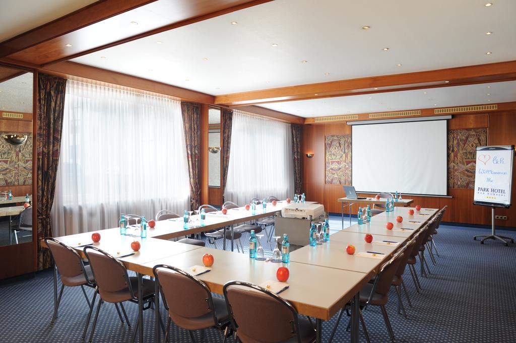 Parkhotel Bad Homburg บาดฮอมบูร์ก ฟอร์ แดร์เฮอเฮอ ภายนอก รูปภาพ