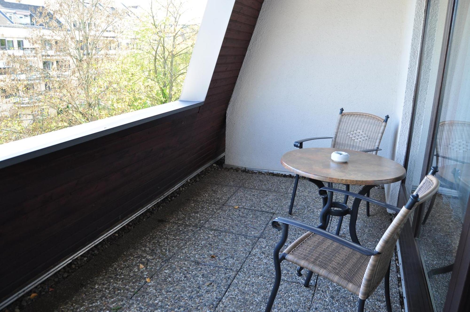 Parkhotel Bad Homburg บาดฮอมบูร์ก ฟอร์ แดร์เฮอเฮอ ภายนอก รูปภาพ