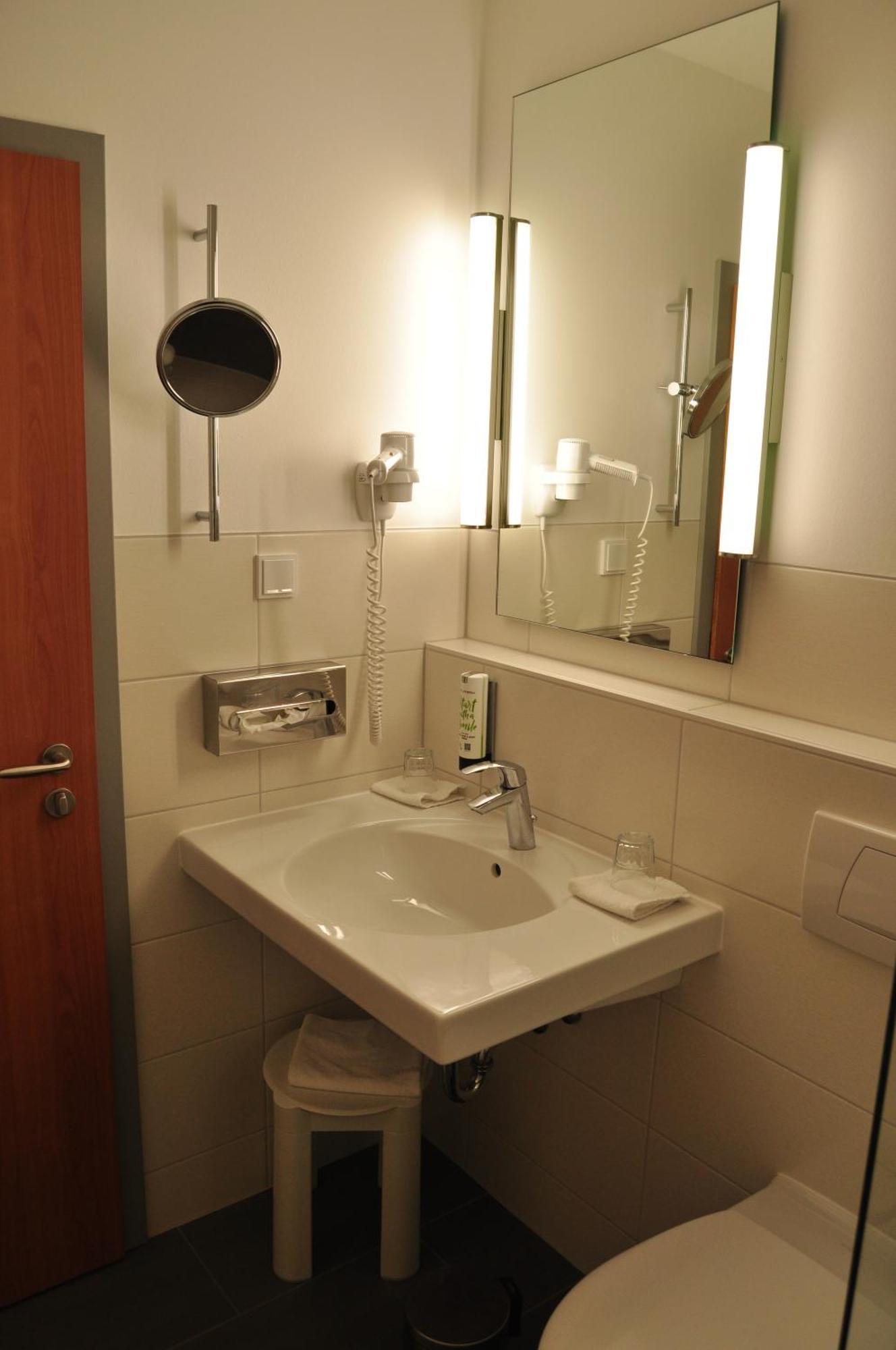 Parkhotel Bad Homburg บาดฮอมบูร์ก ฟอร์ แดร์เฮอเฮอ ภายนอก รูปภาพ