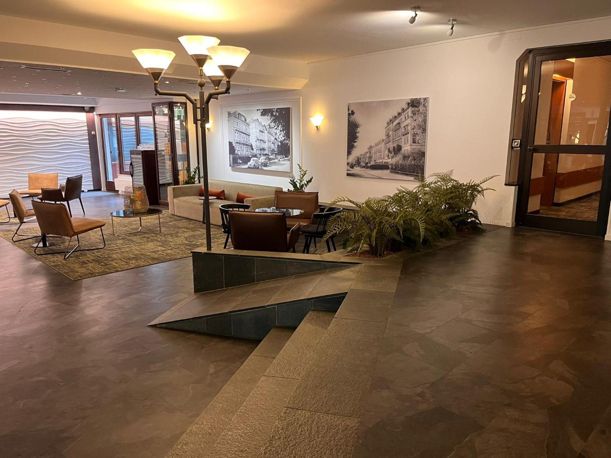 Parkhotel Bad Homburg บาดฮอมบูร์ก ฟอร์ แดร์เฮอเฮอ ภายนอก รูปภาพ