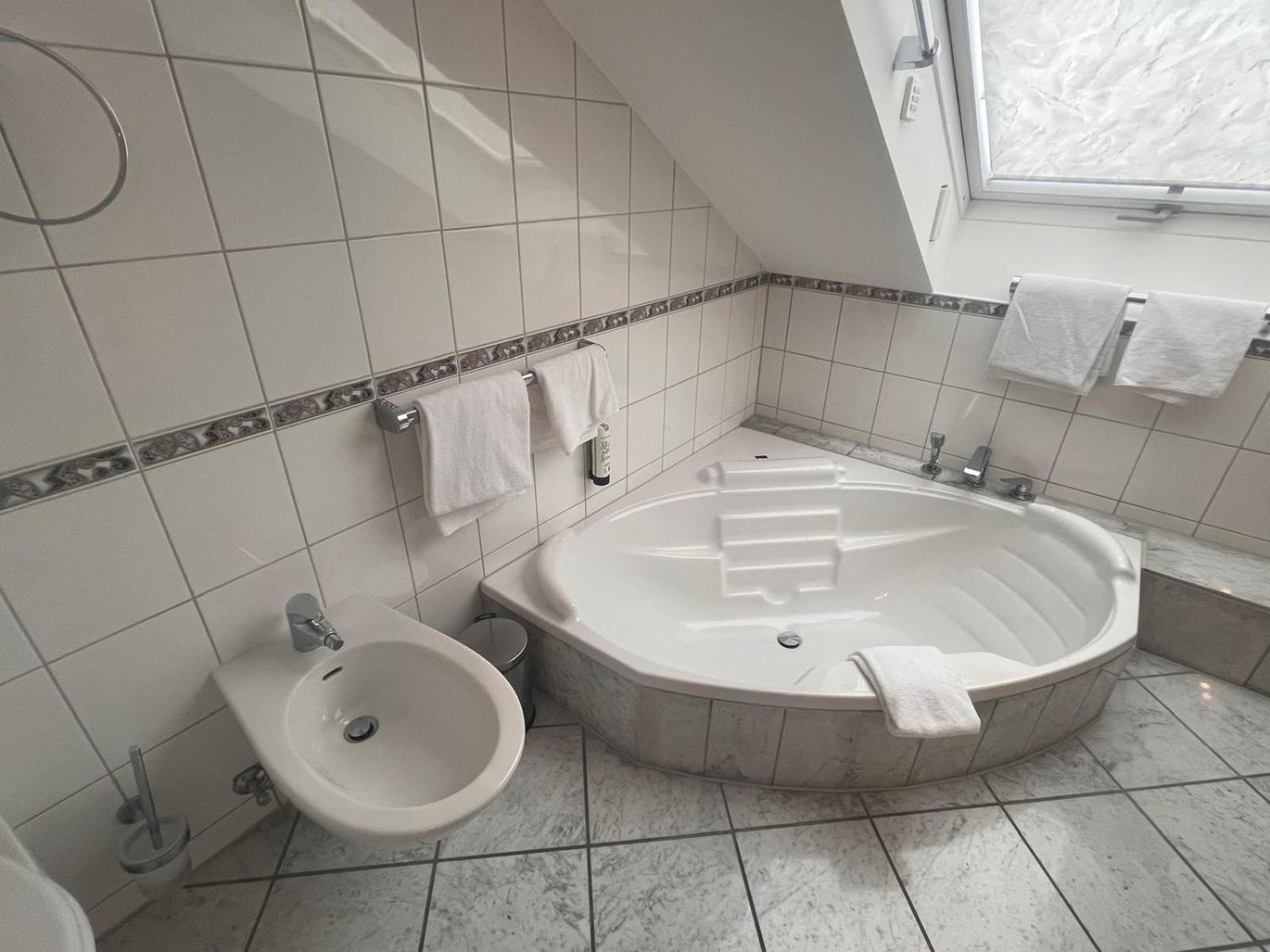 Parkhotel Bad Homburg บาดฮอมบูร์ก ฟอร์ แดร์เฮอเฮอ ภายนอก รูปภาพ